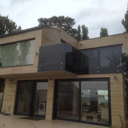 Villa The House *