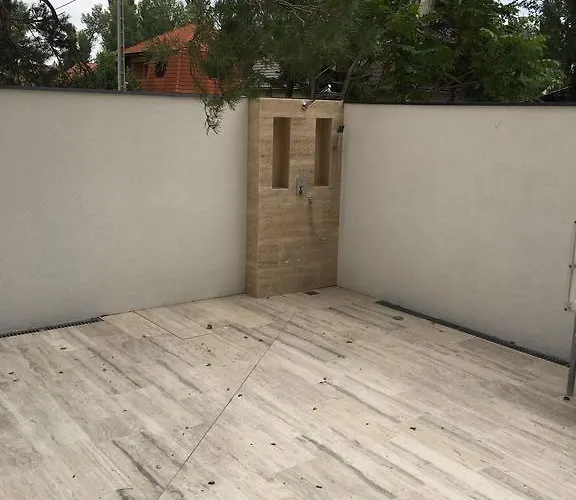 ヴィラ The House Fonyód